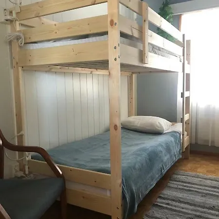 Hostel Hendriks 16 Rena